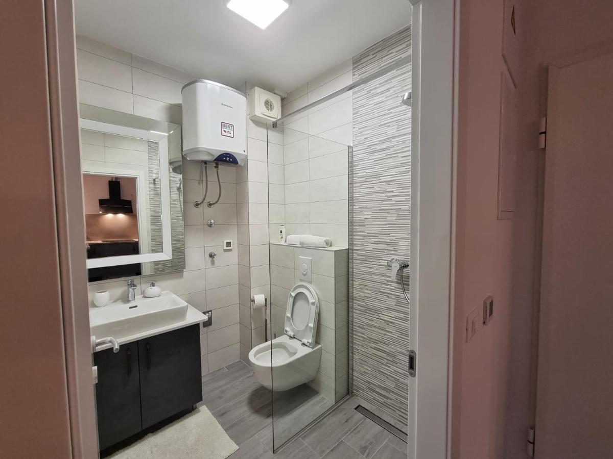 Booking Beautifull Studio Apartment Bell With Balcony And Sea View In Zadar Exterior foto