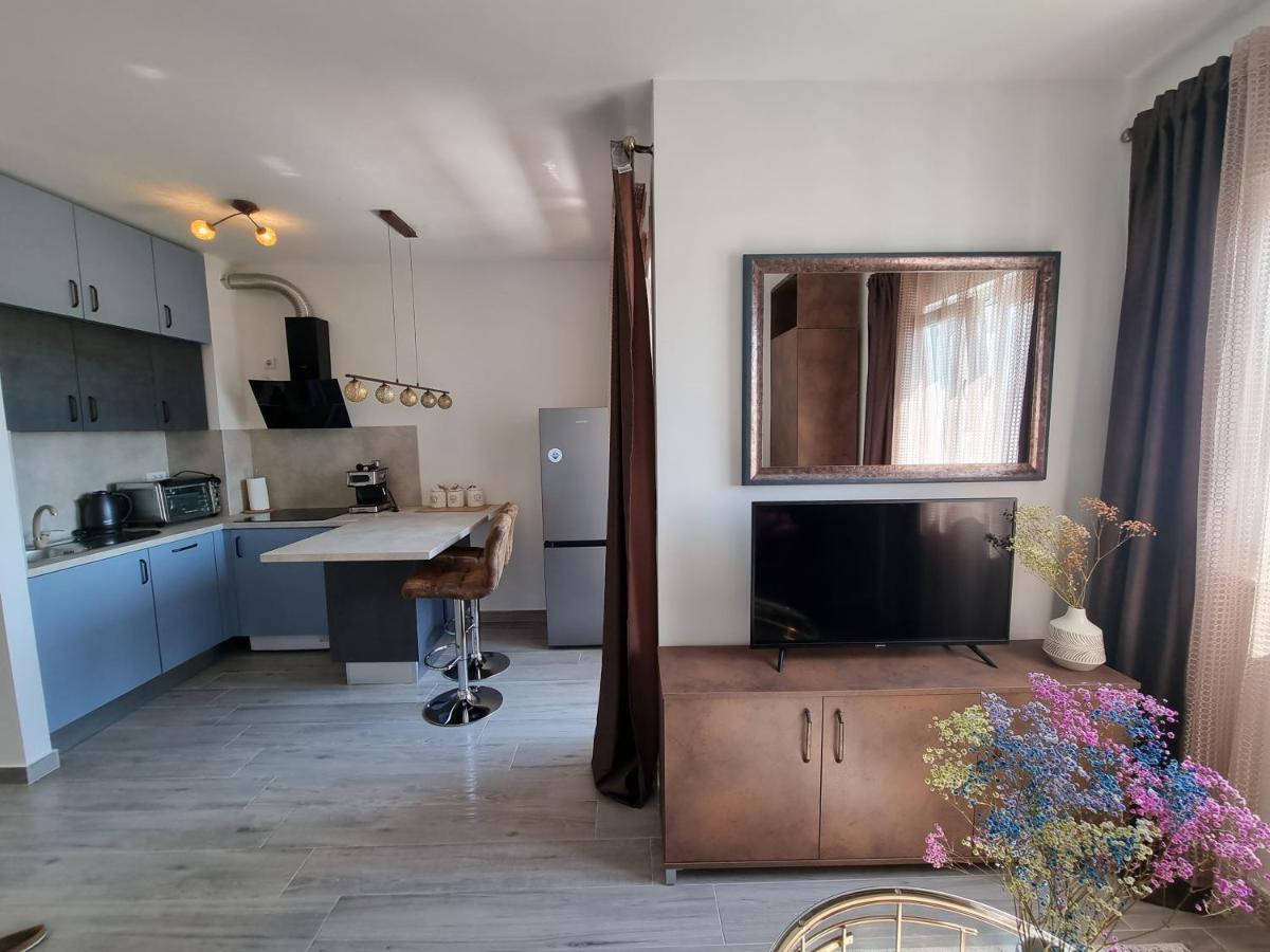 Booking Beautifull Studio Apartment Bell With Balcony And Sea View In Zadar Exterior foto